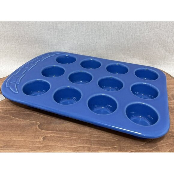 Longaberger Woven Traditions Blue Mini Muffin Pan 12 Muffin - Picture 9 of 10